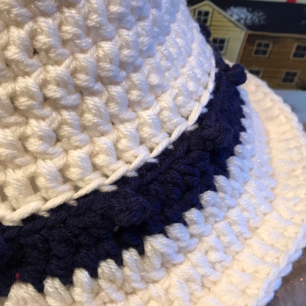 Handmade Hat - Picture 2 of 3